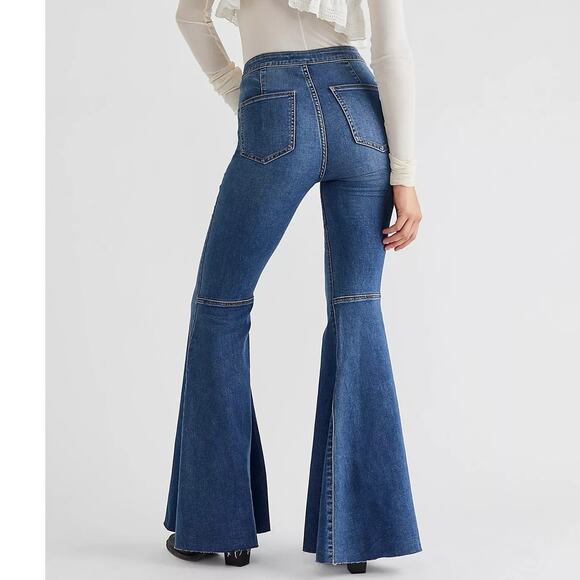 Free People We The Free Just Float On Flare Jeans 70s Super Flare Size 31 - Picture 7 of 7